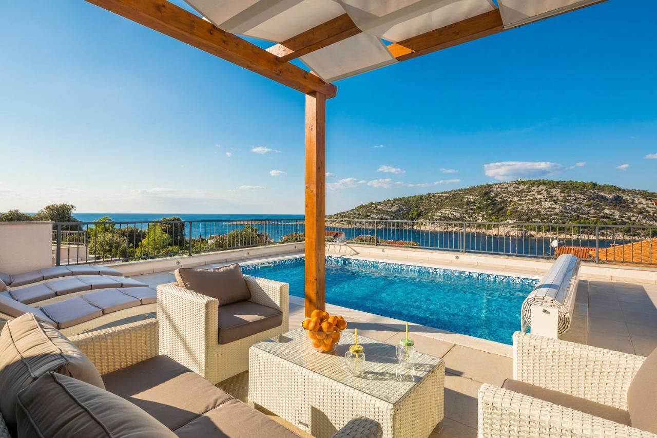 Diomedes With The Sea View And The Pool Villa Rogoznica (Sibenik-Knin)