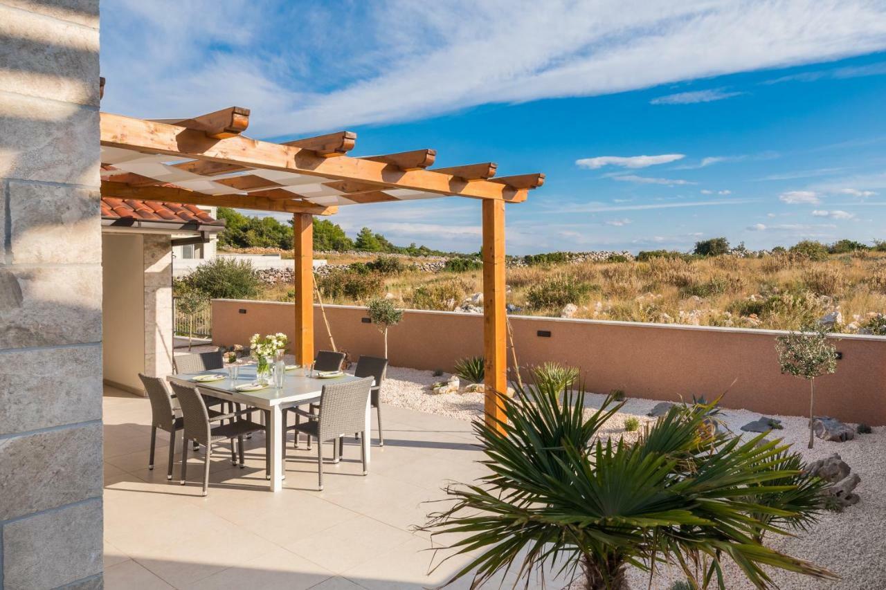 Diomedes With The Sea View And The Pool Villa