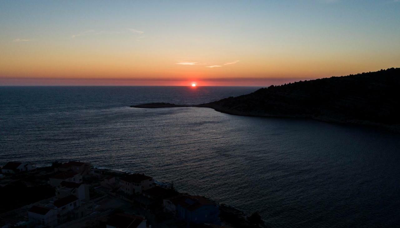 Villa Diomedes With The Sea View And The Pool Rogoznica (Sibenik-Knin)